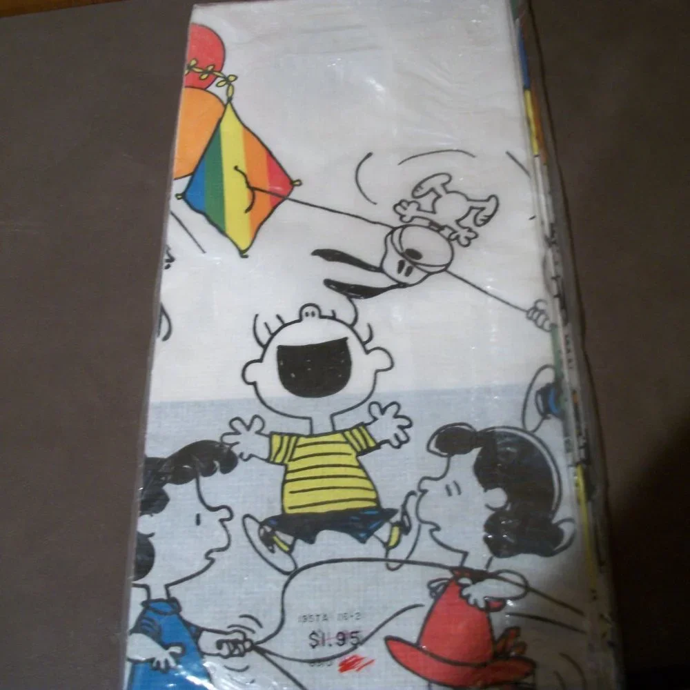 Vintage Peanuts Crepe Paper Tablecloth NIP